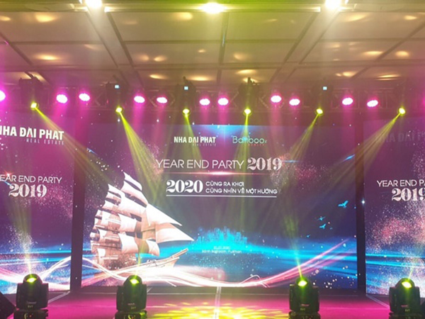 giá màn hình led sân khấu sự kiện