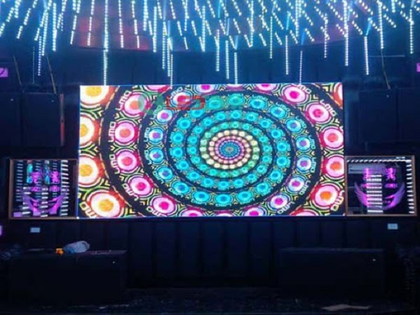 Màn hình LED P2.5 giá rẻ
