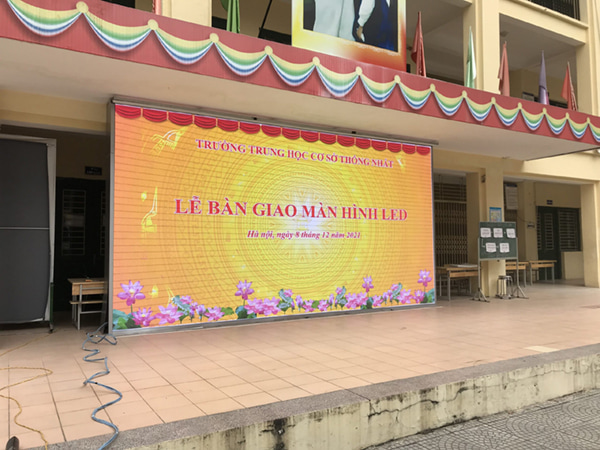màn hình led trường học