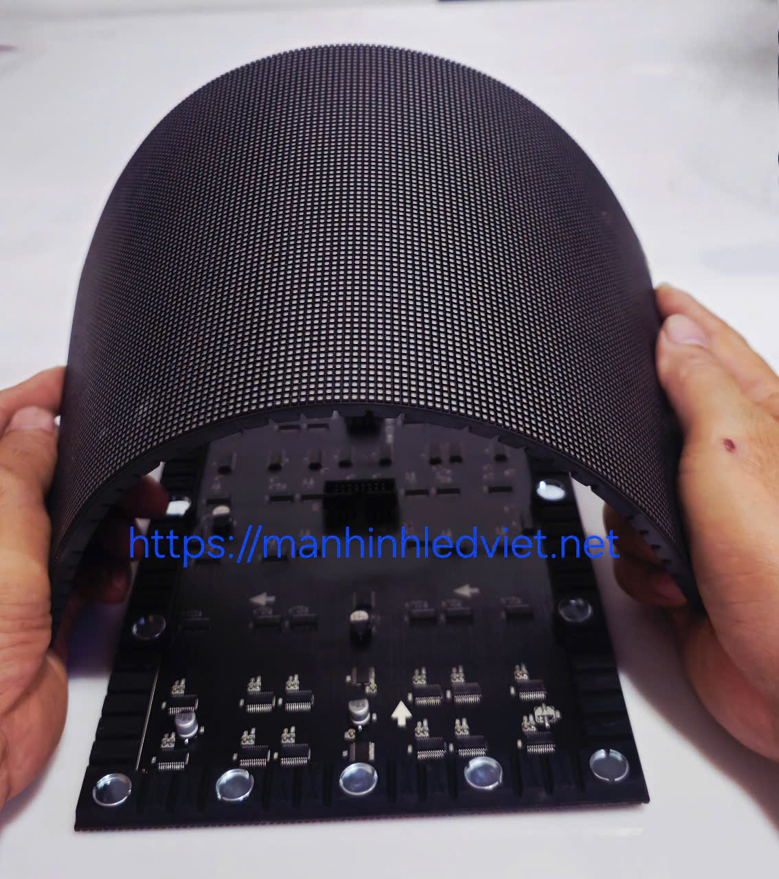 màn hình led cong