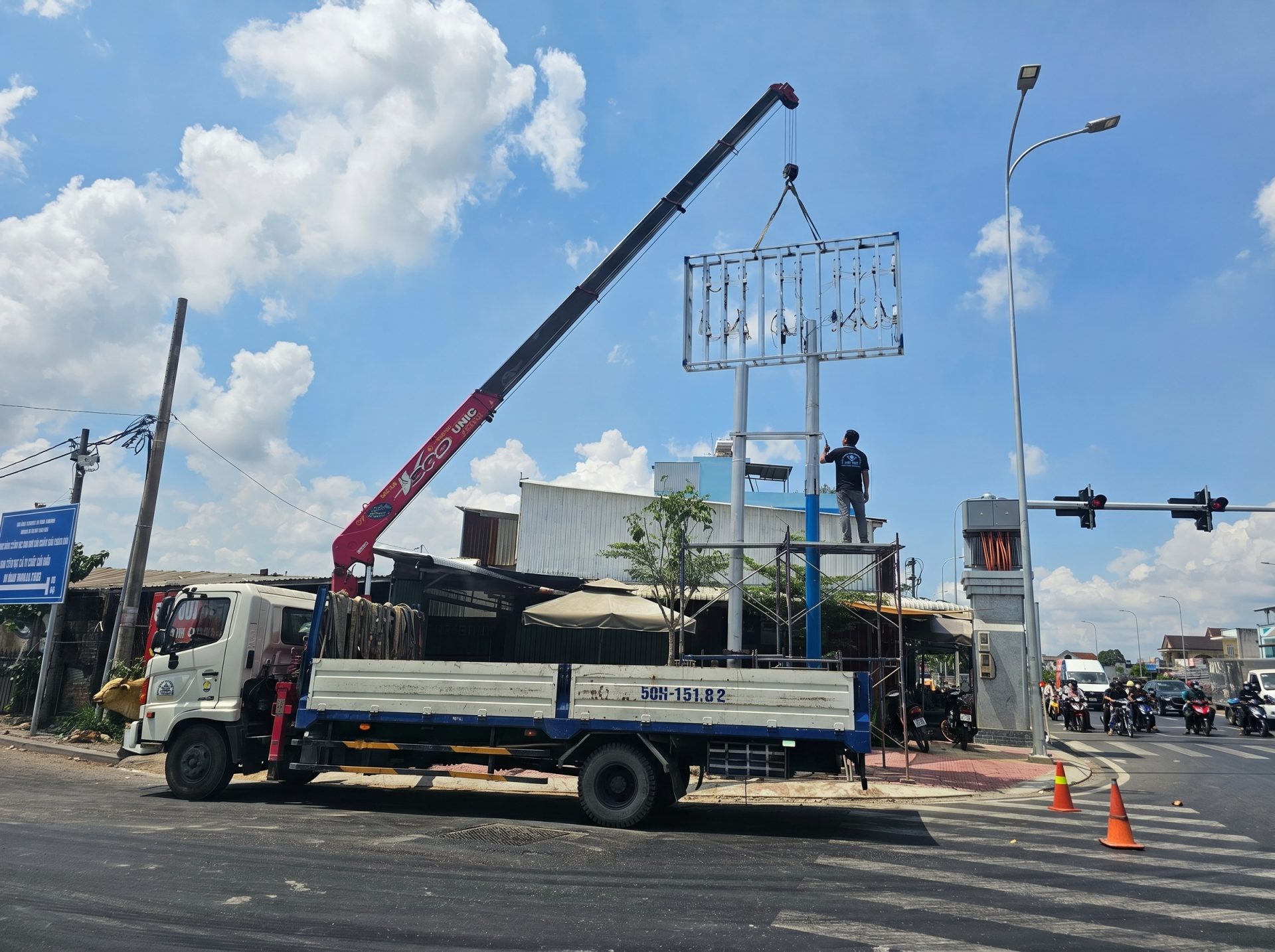 thi công màn hình led tại bình chánh, hcm
